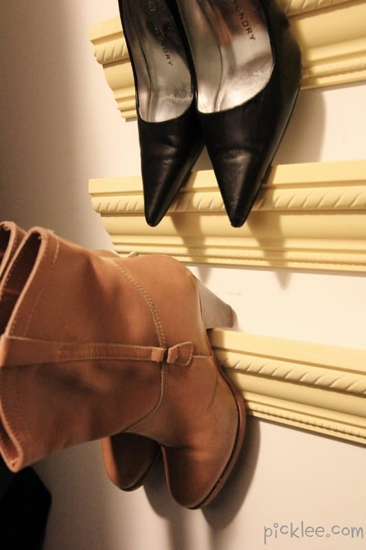DIY Crown Molding Closet Shoe Organizer for Heels - Blog -  homeandawaywithlisa