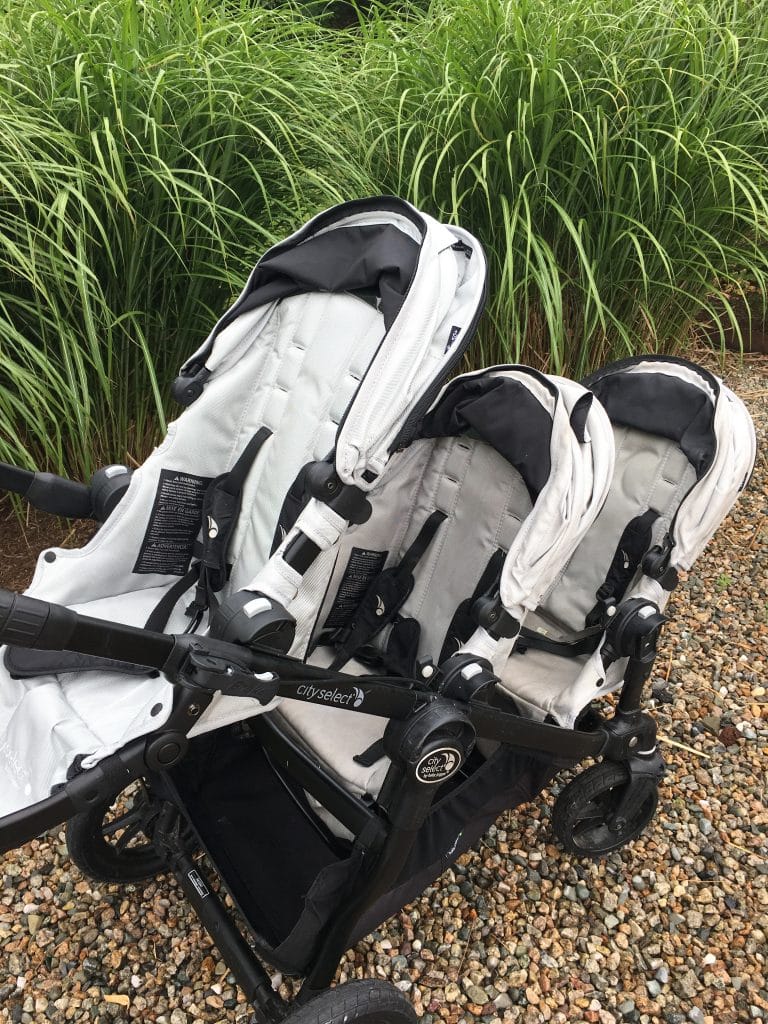 double stroller with 3rd seat attachment